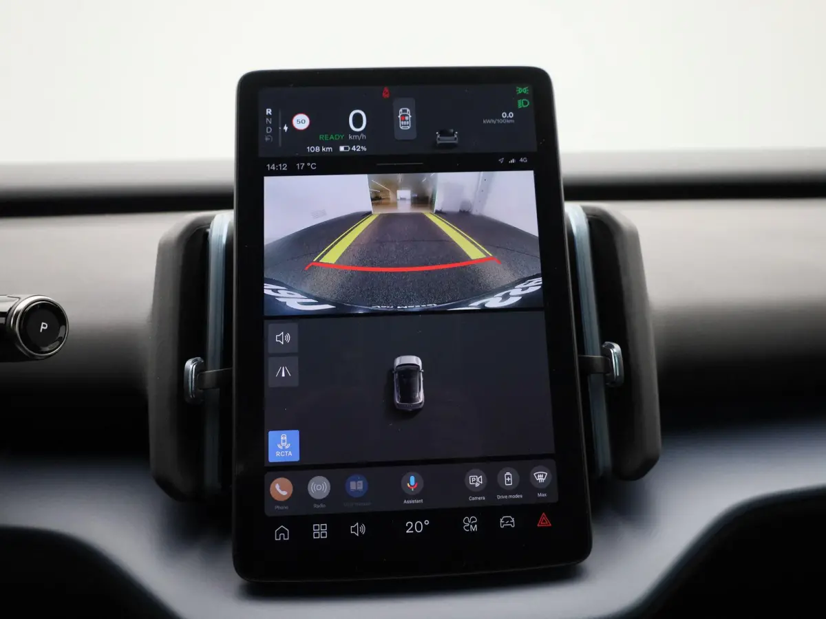 Single Motor Core | Google Navigatie | Achteruitrijcamera | Keyless | Adaptive Cruise Control | Apple CarPlay Adroid Auto
