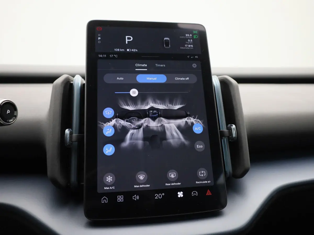 Single Motor Core | Google Navigatie | Achteruitrijcamera | Keyless | Adaptive Cruise Control | Apple CarPlay Adroid Auto