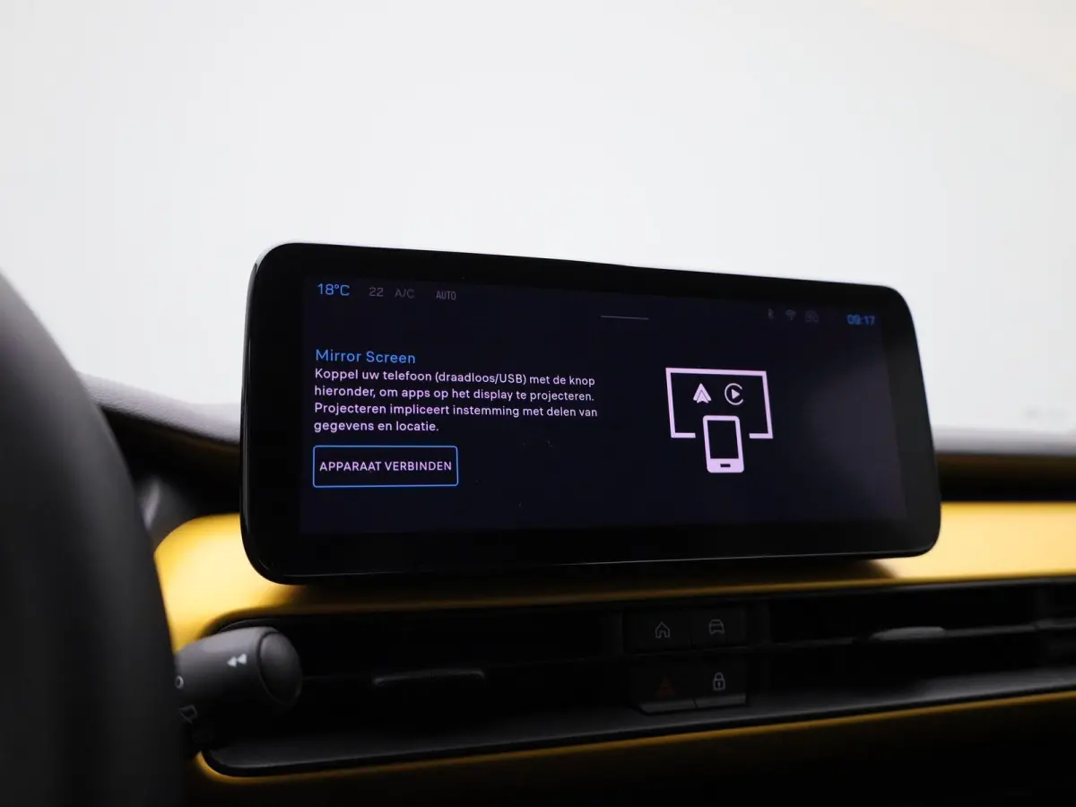54kWh 1st Edition ADAPTIEVE CRUISE CONTROL | 2X STOELVERWARMING | DRAADLOZE CARPLAY | TOPCONDITIE