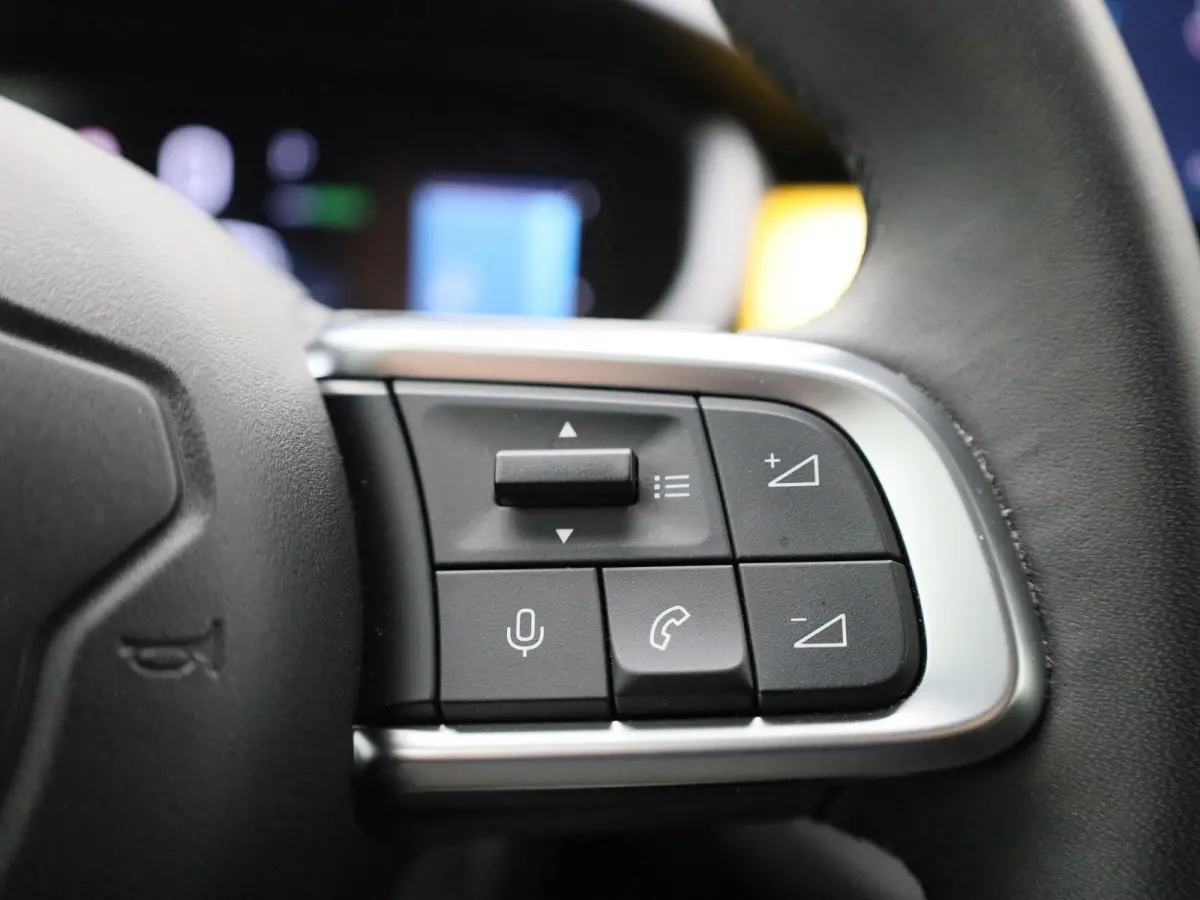 54kWh 1st Edition | NAVIGATIE | HALF-LEDER | CAMERA