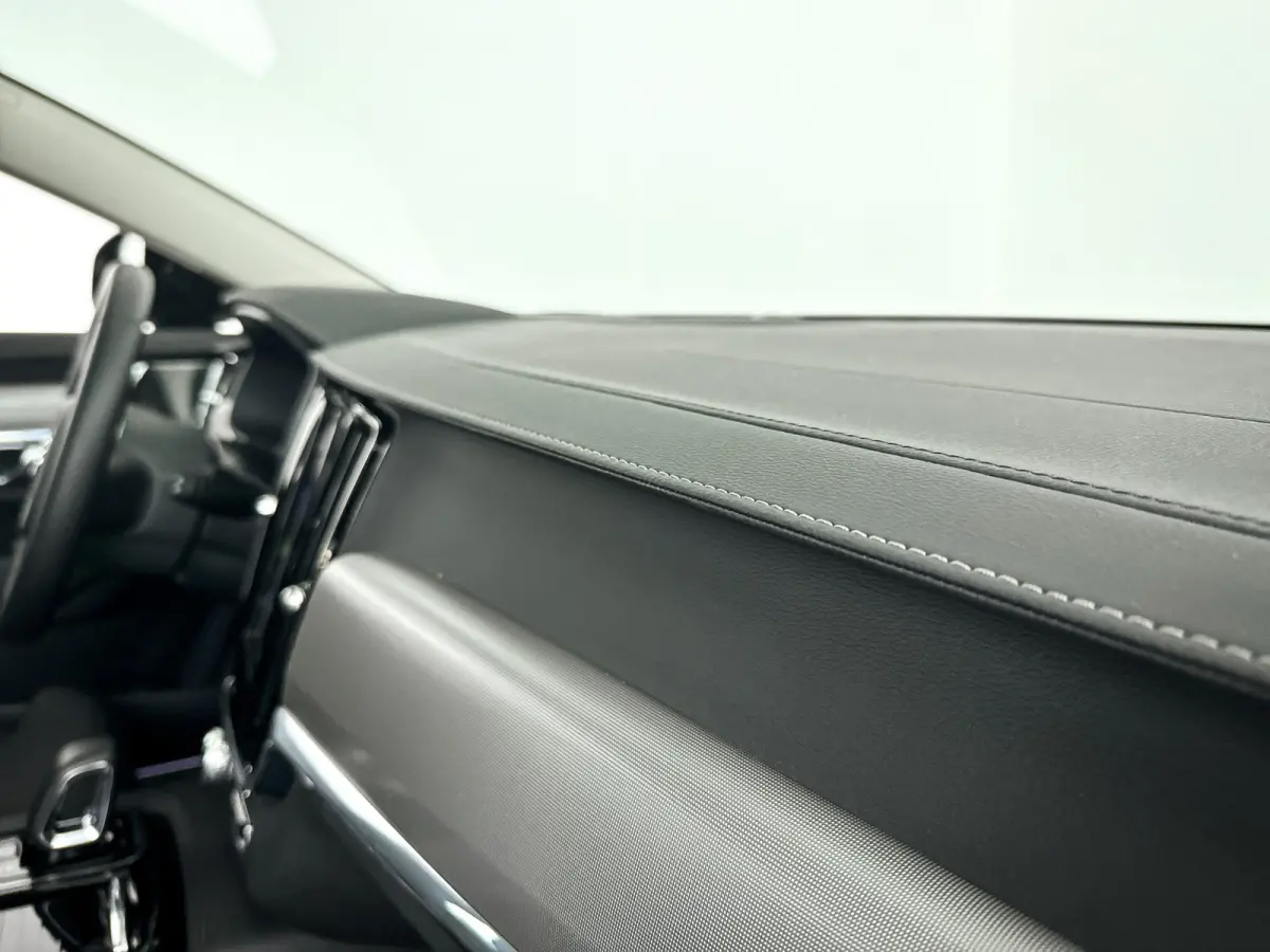 T8 Plug-in hybrid AWD Ultra Dark | Panoramadak | 360° camera | Head-up Display | Harman Kardon | Stoel- en Stuurverwarming | Trekhaak