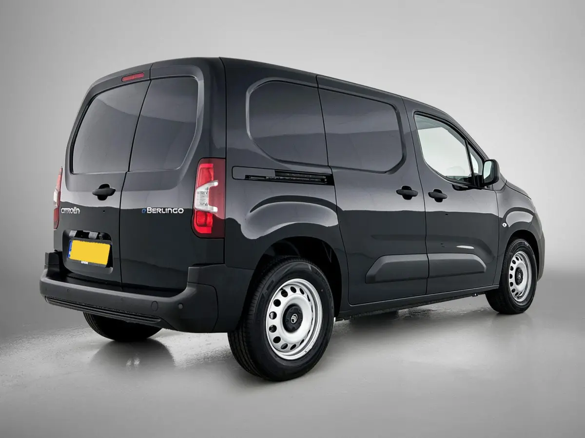136 pk L1 50 kWh | 0% Rente | Meerdere Kleuren Leverbaar | Camera | Laadruimte Bescherming |