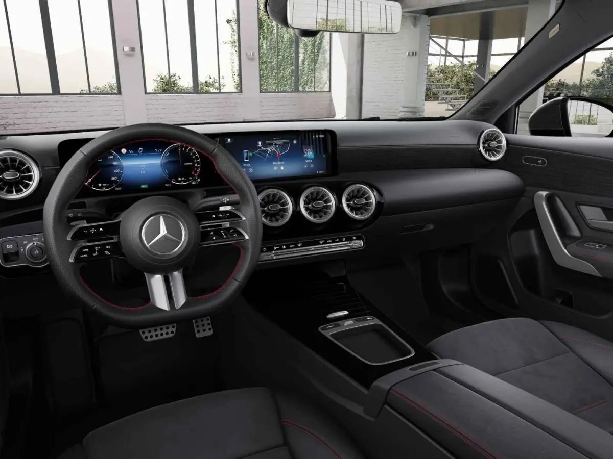 Hatchback 250 e Business Solution AMG