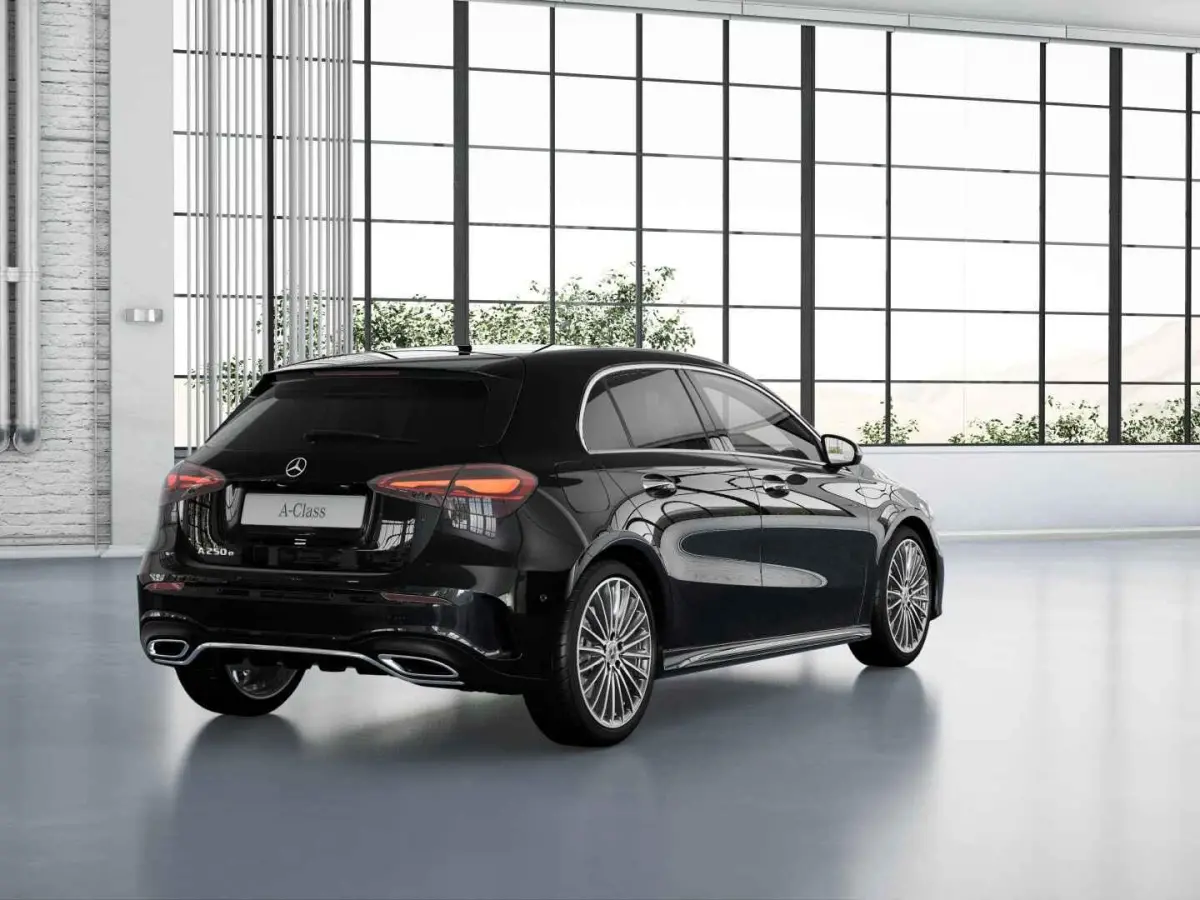 Hatchback 250 e Business Solution AMG