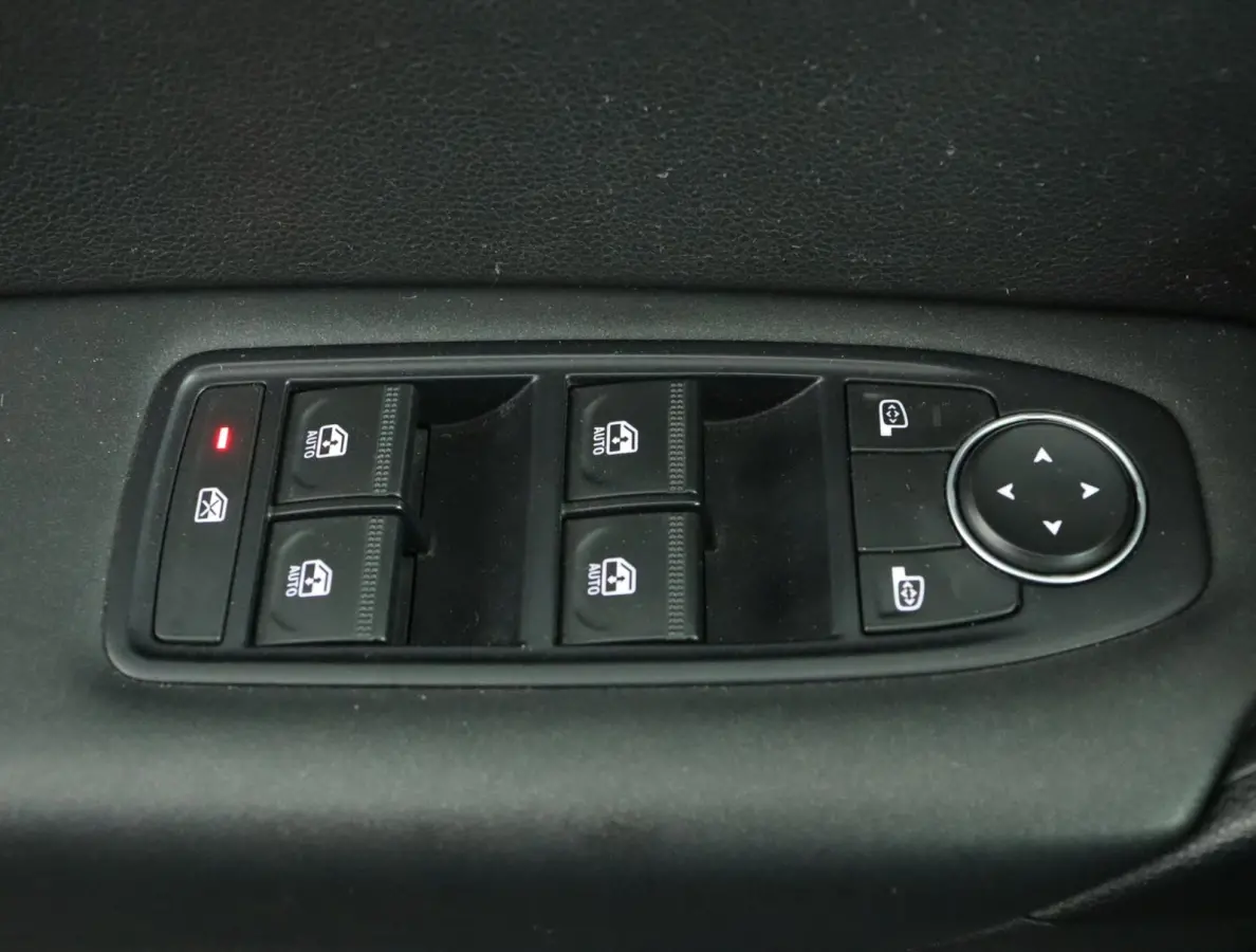 1.0 TCe 100 Zen|Trekhaak|Camera|Navigatie|Cruise Control