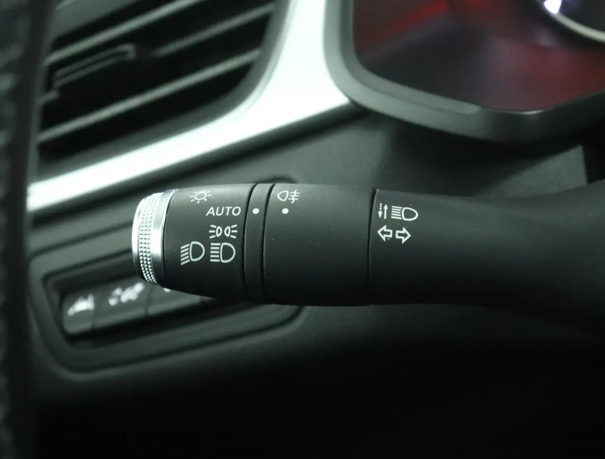 1.0 TCe 100 Zen|Trekhaak|Camera|Navigatie|Cruise Control