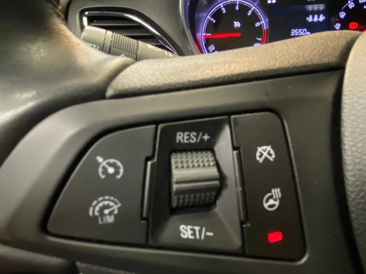 1.0 ecoFLEX Innovation | CAR PLAY | LM VELGEN | CRUISE | CLIMA |