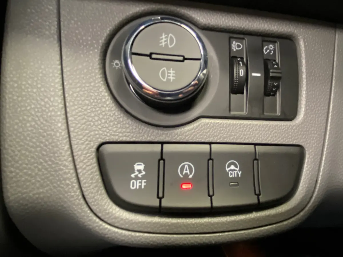 1.0 ecoFLEX Innovation | CAR PLAY | LM VELGEN | CRUISE | CLIMA |