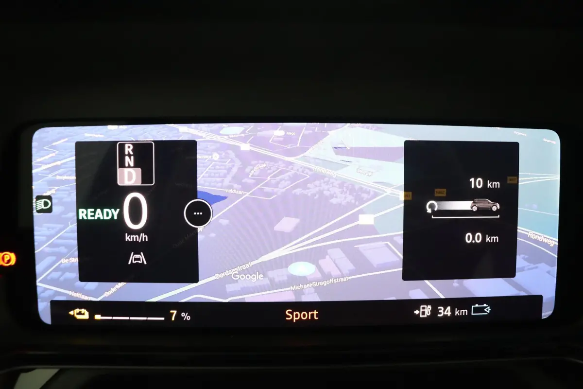EVOLVE - 52 kWh | €4.000 korting | 5 jaar garantie  | 400+ kilometer bereik WLTP | Hands free parking | Stuur Stoel en voorruitverwarming | Warmtepomp | Google ingebouwd |