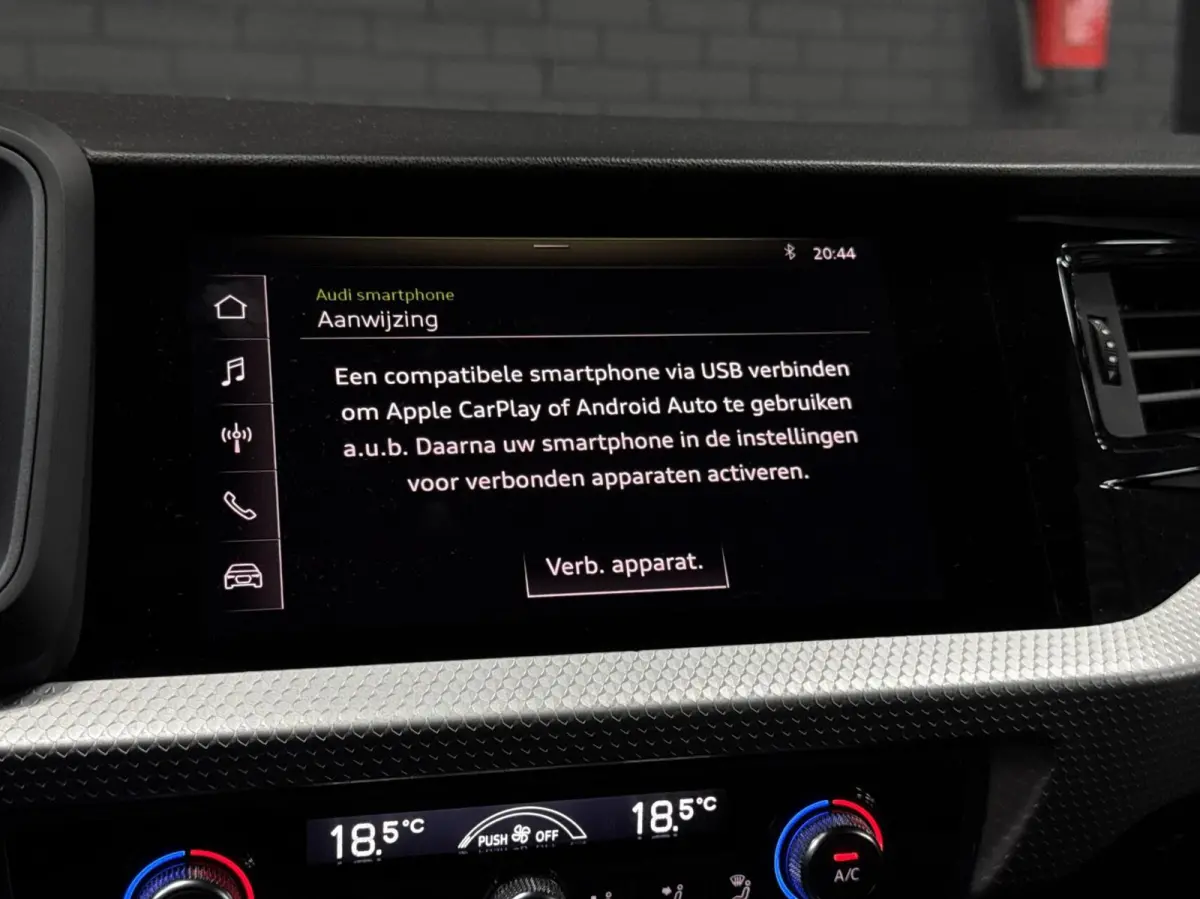 30 TFSI | 3x S-Line | CarPlay | Led | PDC