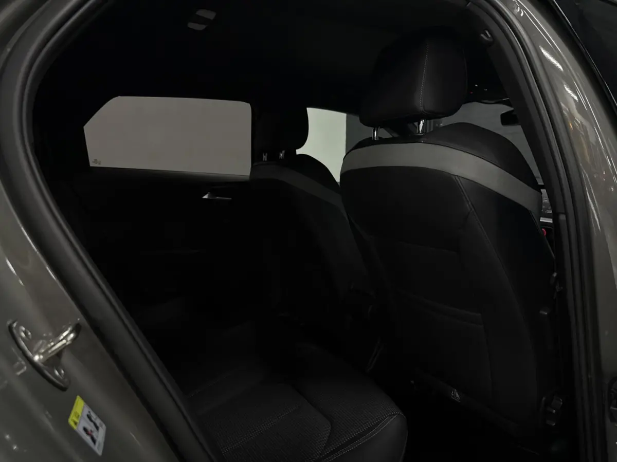 30 TFSI | 3x S-Line | CarPlay | Led | PDC