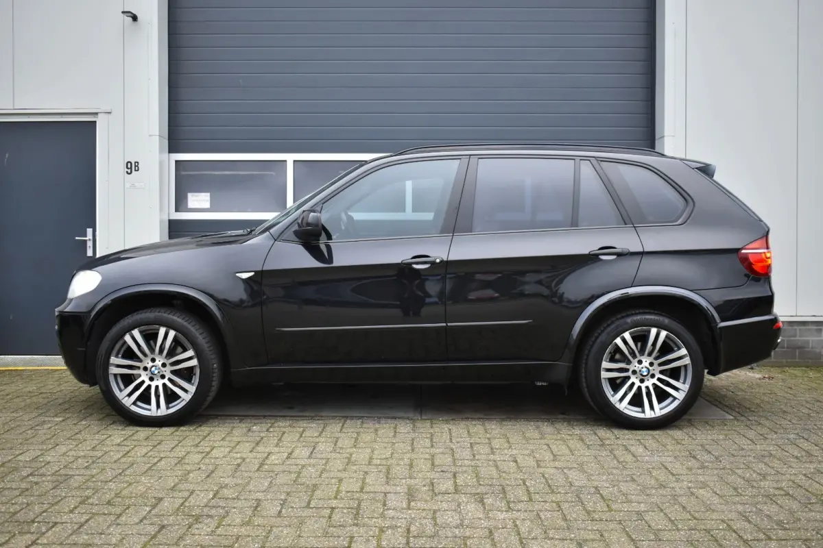 XDrive35i High Executive M Sport