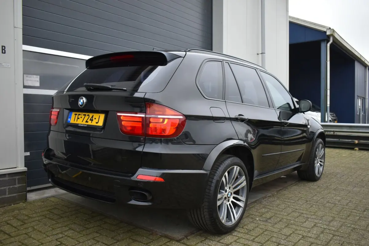 XDrive35i High Executive M Sport