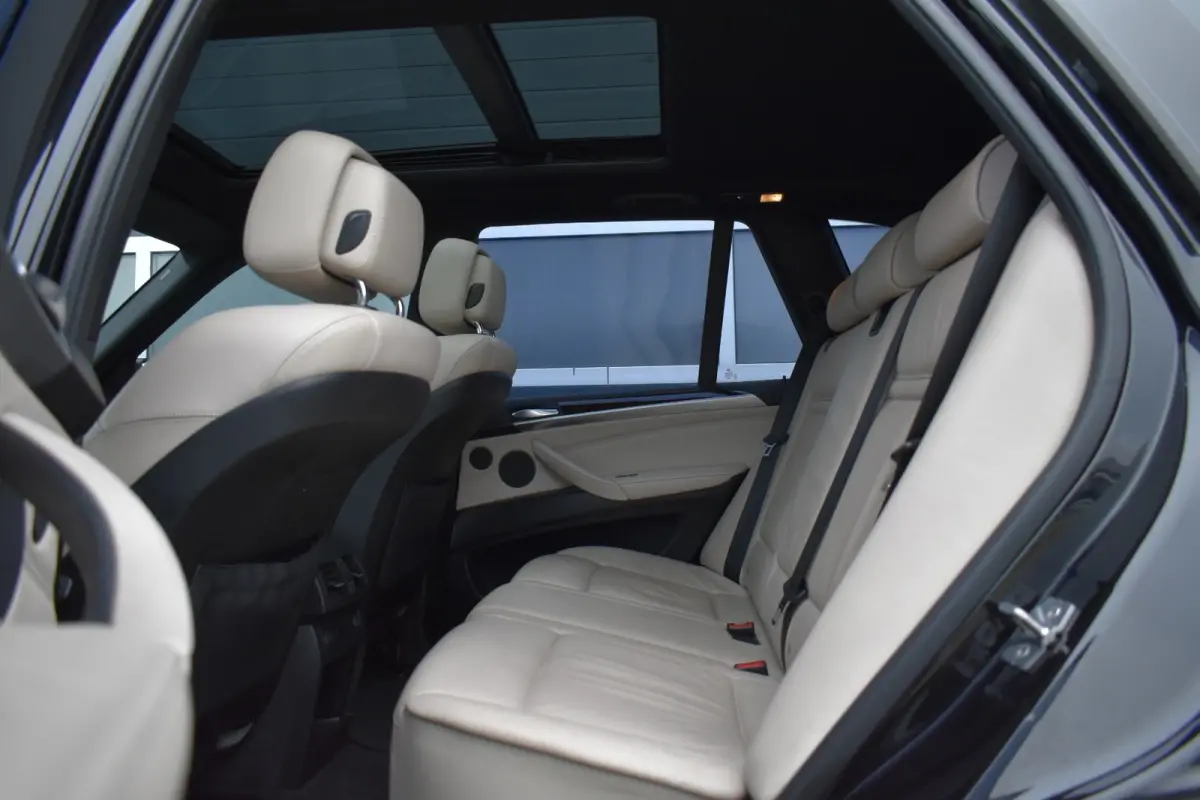 XDrive35i High Executive M Sport