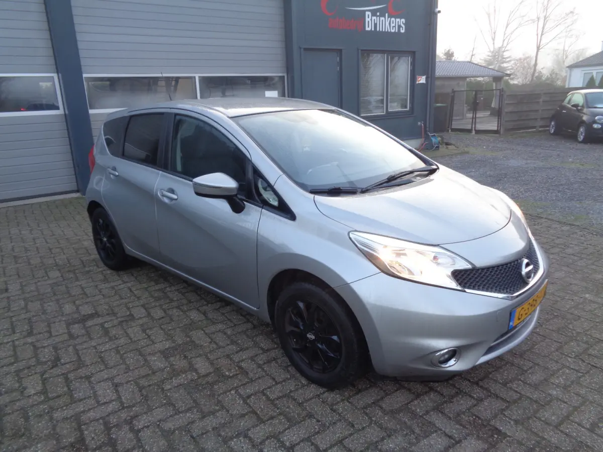 1.2 DIG-S Connect Edition navigatie, climate controle,trekhaak, keyless