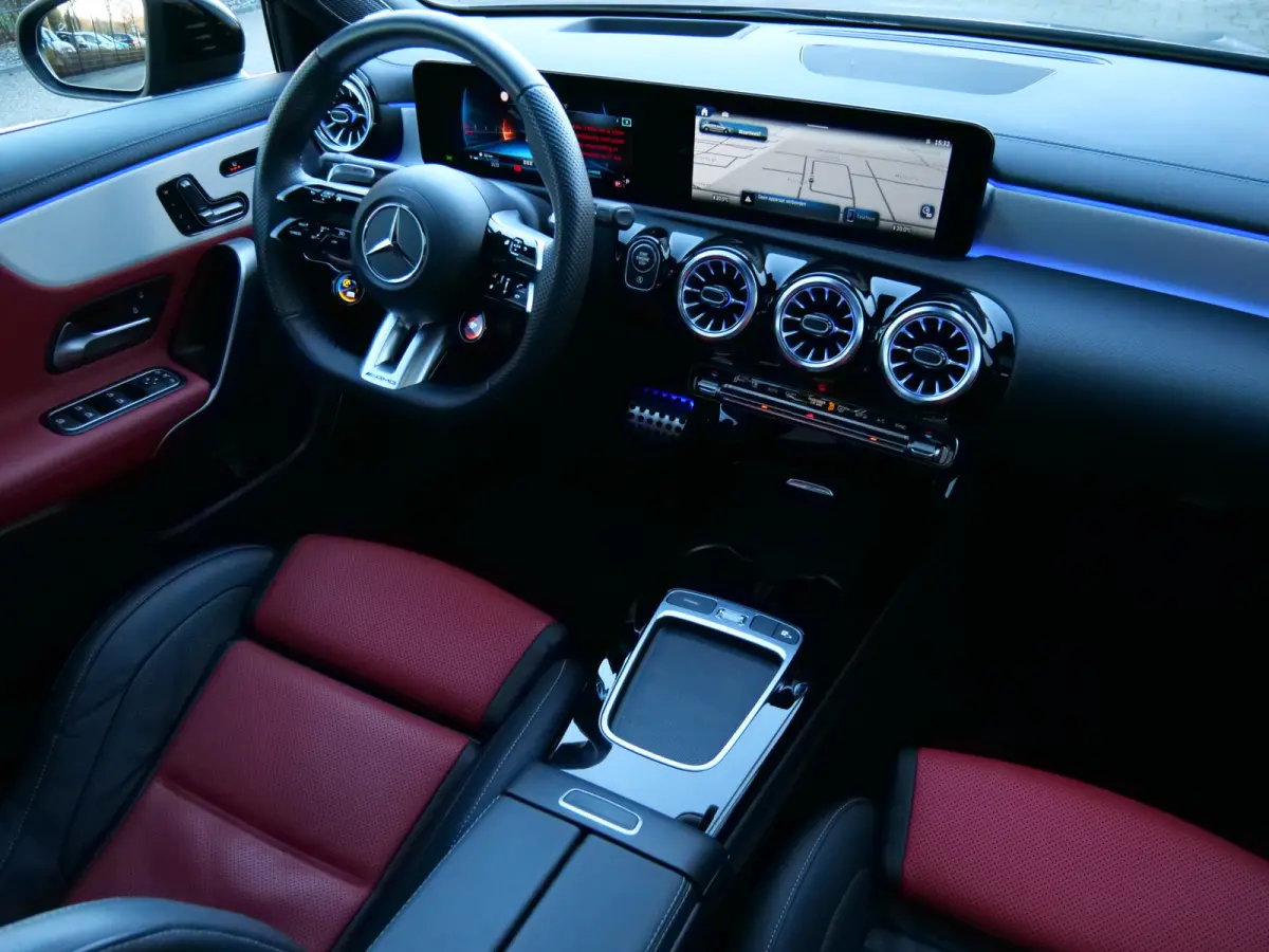 AMG 35 4MATIC 306 Pk Automaat Camera / DAB / Navigatie / Stoelverwarming