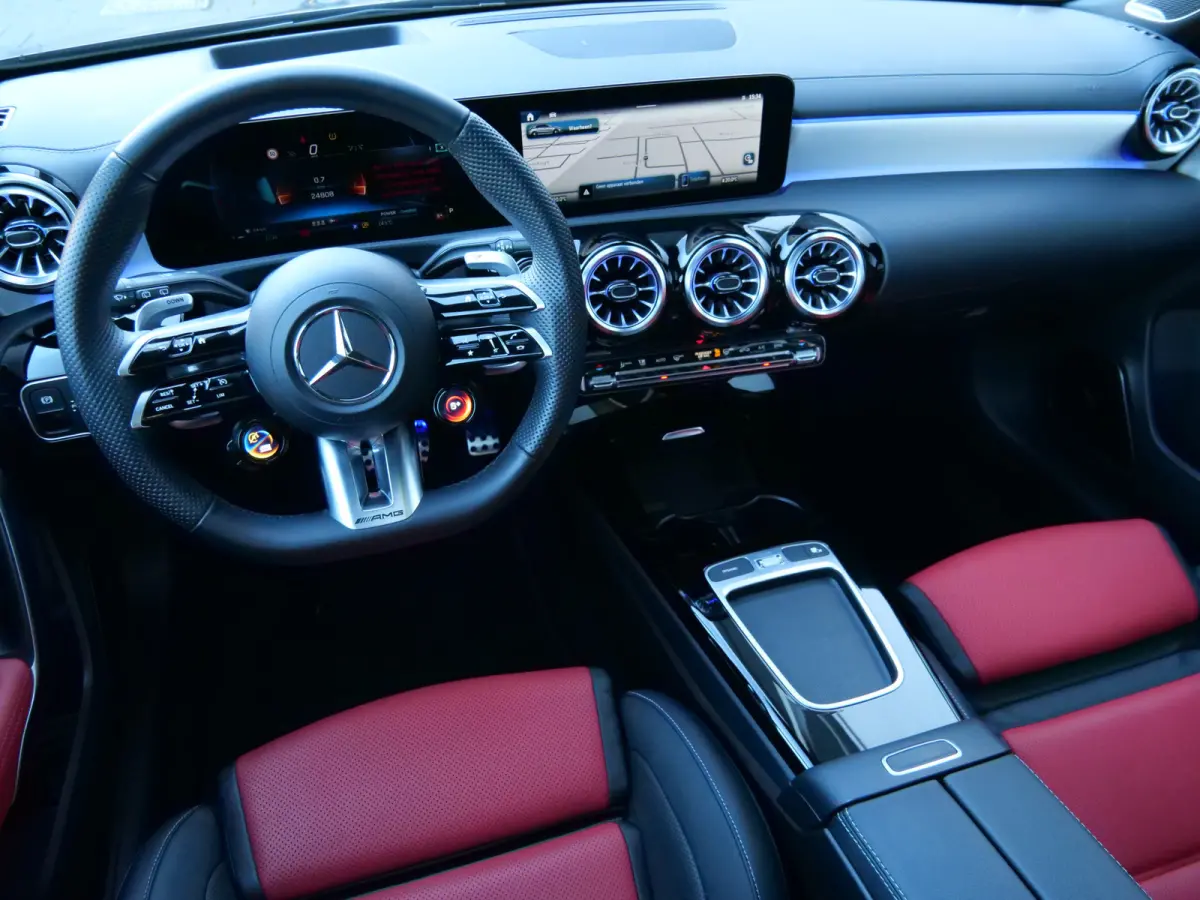 AMG 35 4MATIC 306 Pk Automaat Camera / DAB / Navigatie / Stoelverwarming