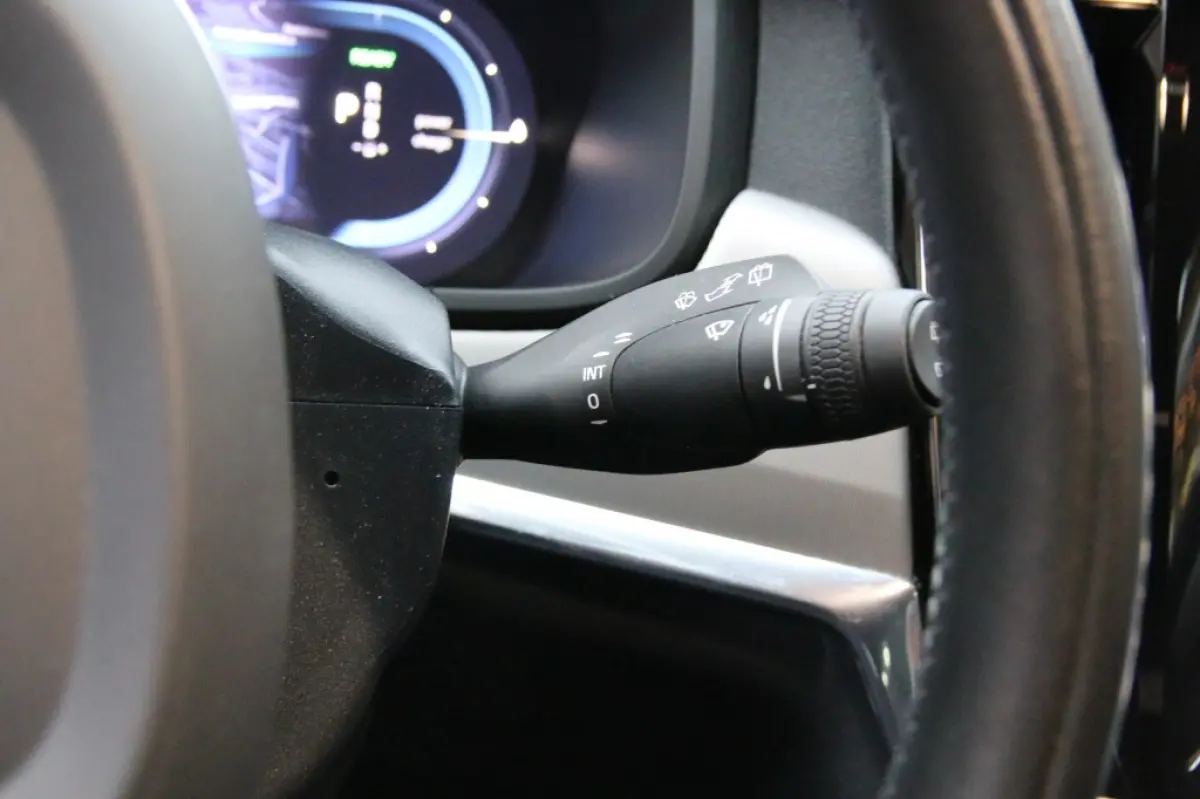 2.0 T8 AWD Inscription