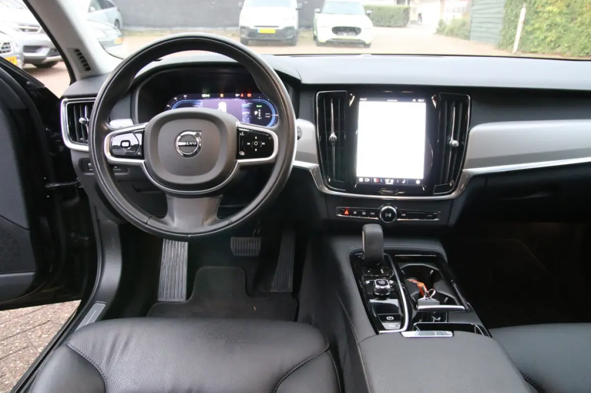 2.0 T8 AWD Inscription