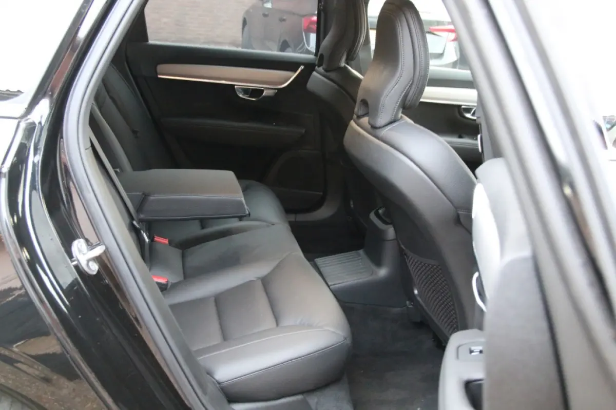 2.0 T8 AWD Inscription