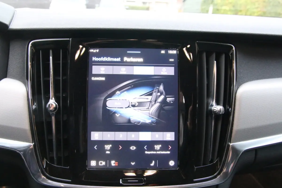 2.0 T8 AWD Inscription