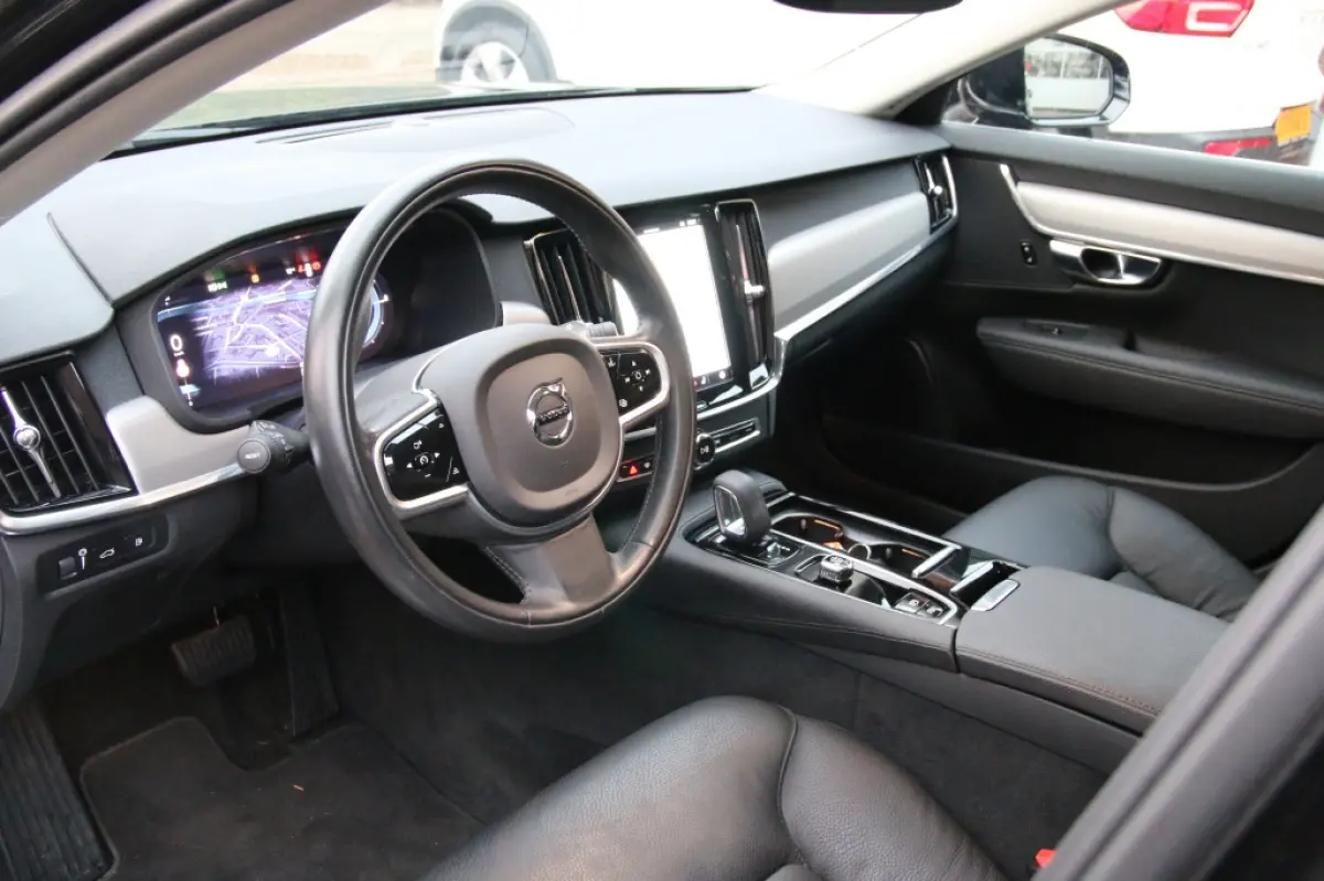 2.0 T8 AWD Inscription