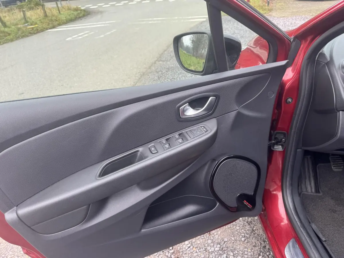 0.9 TCe Limited bose navi camera limited