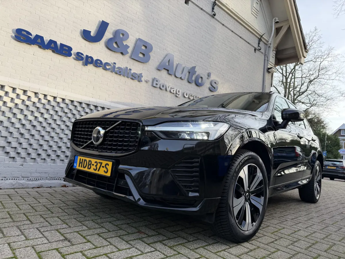 2.0 Recharge T6 AWD R-Design Facelift Luchtvering Panorama dak