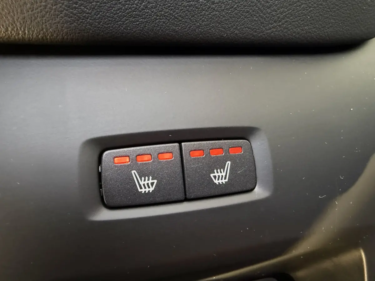 2.0 Recharge T6 AWD R-Design Facelift Luchtvering Panorama dak