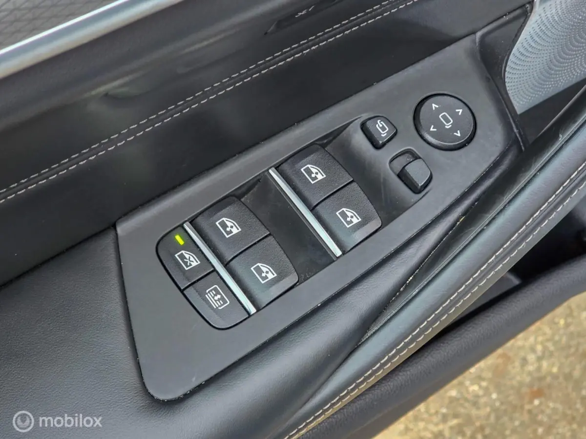 M550i xDrive NAP carbon Massage 360 camera