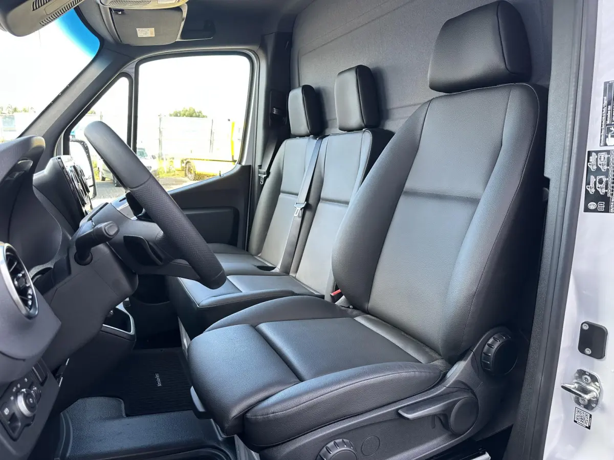 81kWh Geisoleerde Bakwagen 4250kg GVW 212km Actieradius