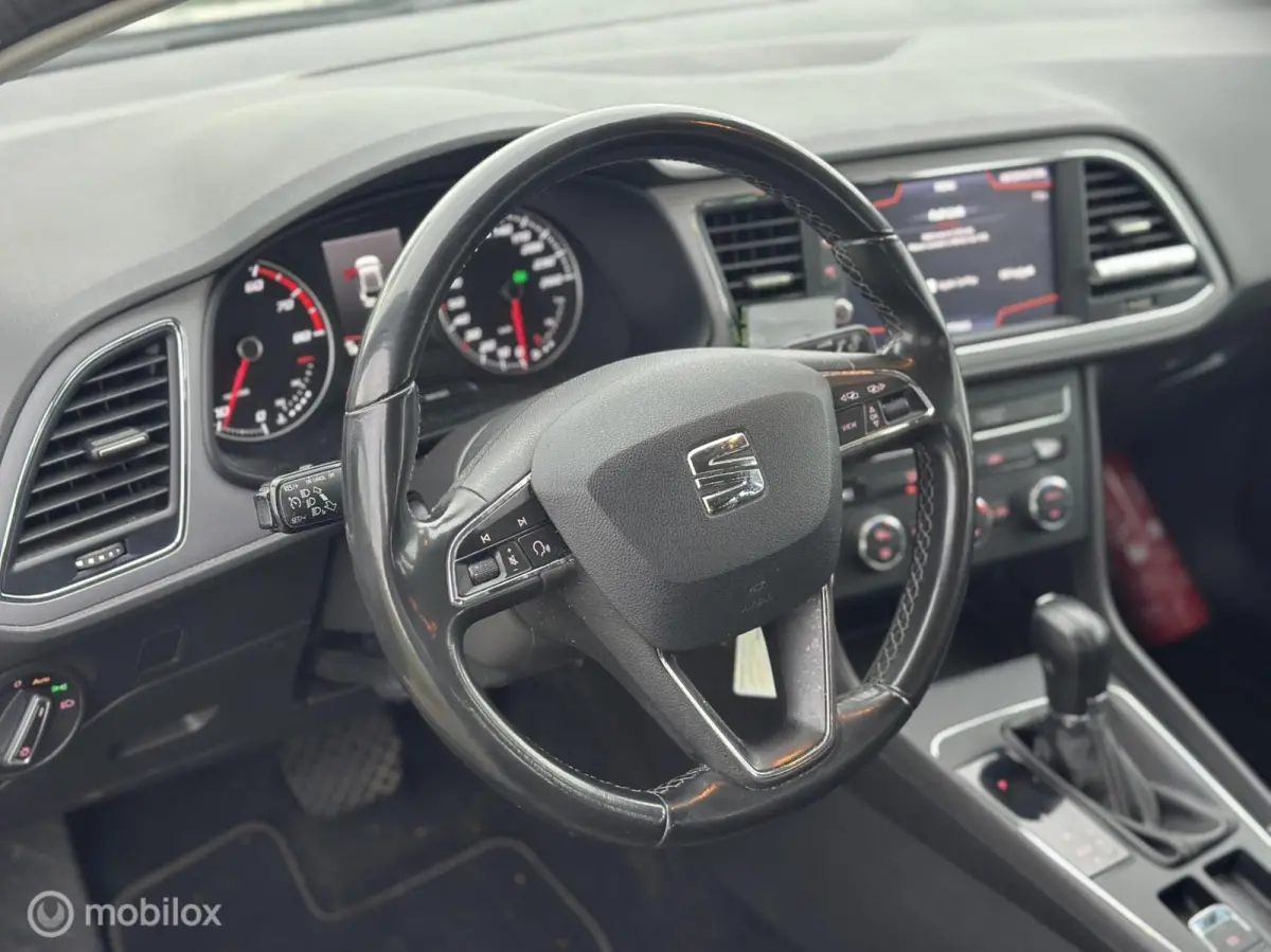 1.0 EcoTSI Style Automaat Navi Clima Cruise!