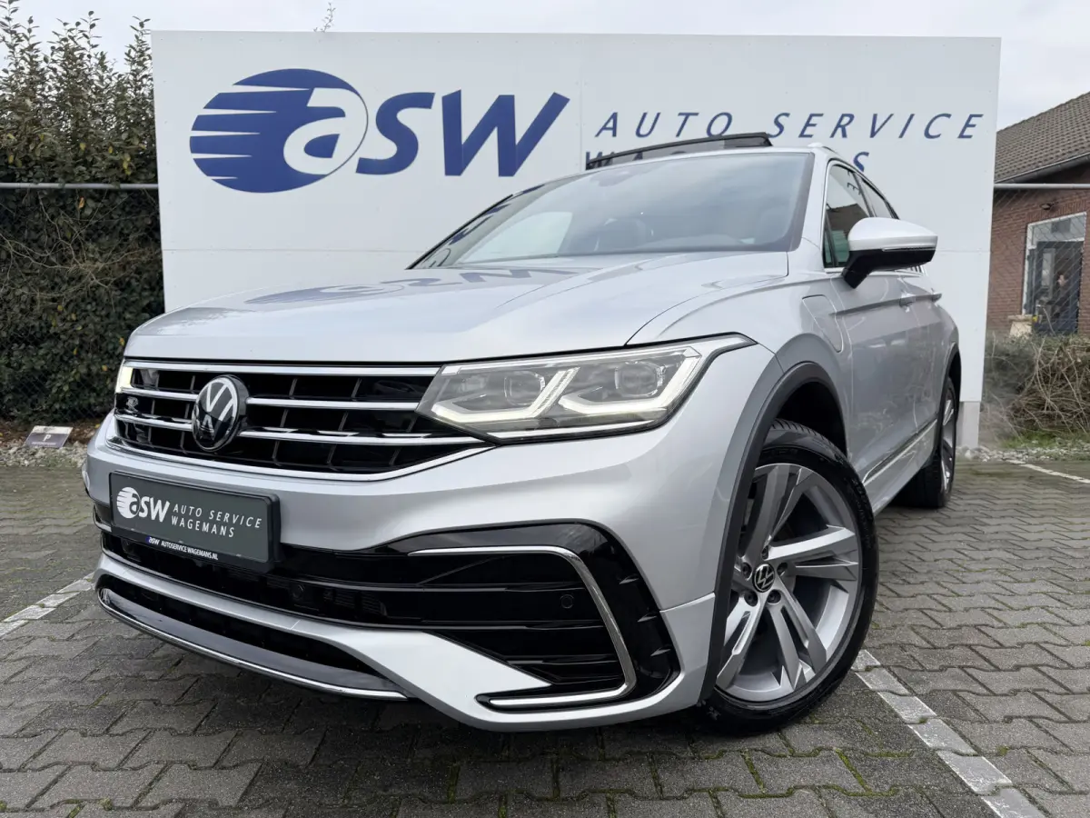 1.4 TSI eHybrid R-Line Bns | Pano | ACC | Matrix LED | Winter Pack | Camera