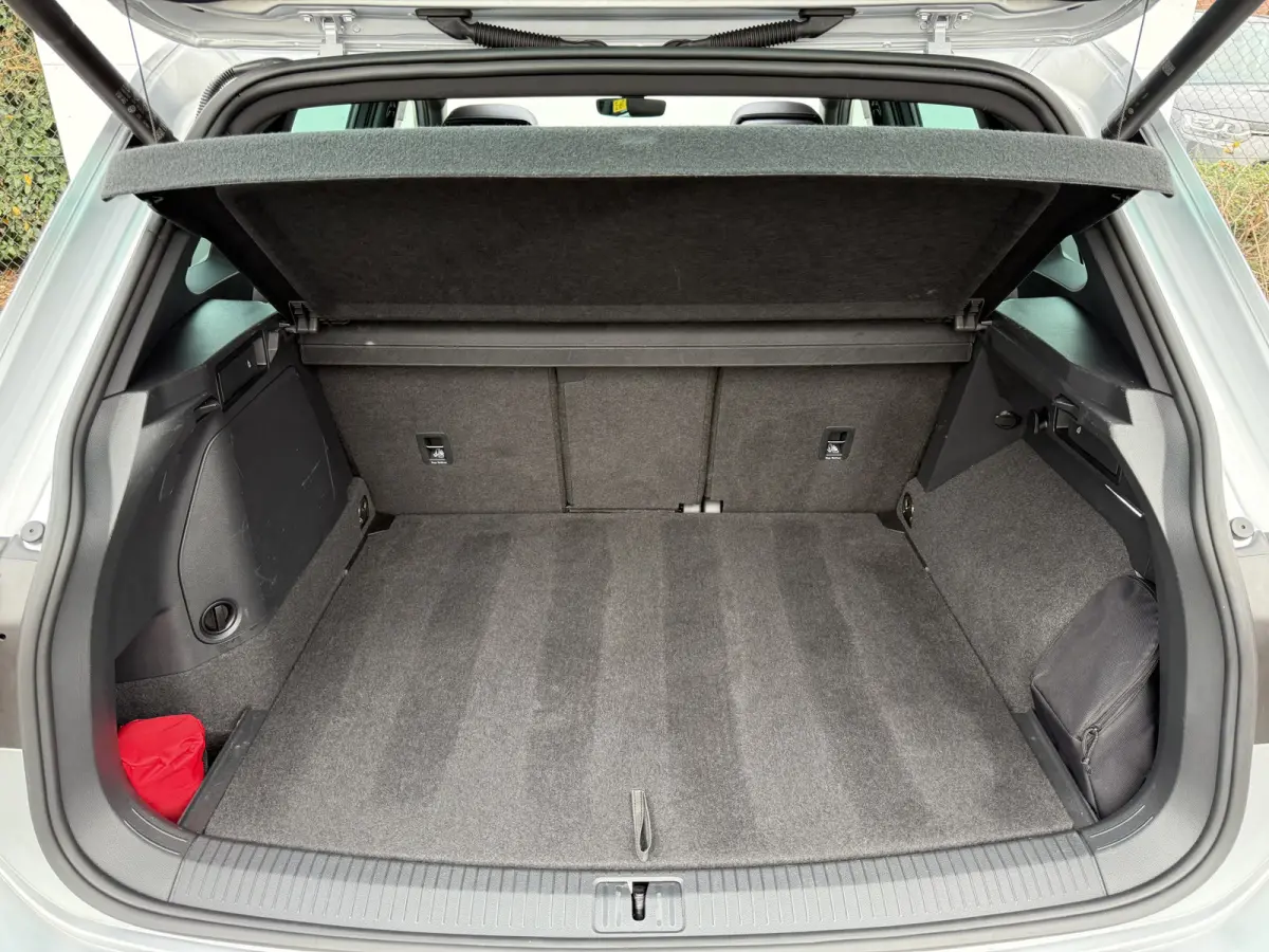 1.4 TSI eHybrid R-Line Bns | Pano | ACC | Matrix LED | Winter Pack | Camera