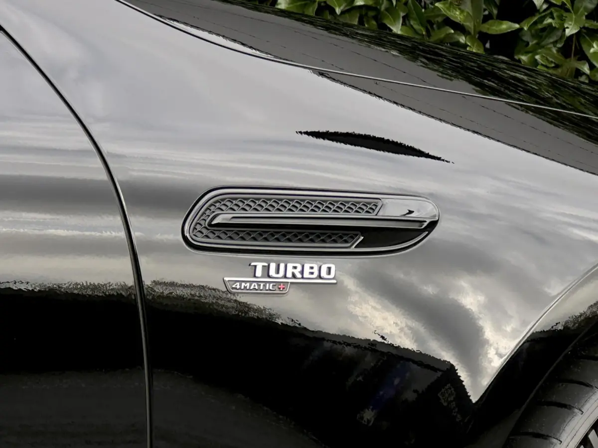 AMG 43 4MATIC+, PANO, BURMESTER, DODEHOEK, LEDER/ALCANTARA, SPORTUITLAAT, STOELVERWARMING/VENTILATIE, LICHTMETAAL 20"