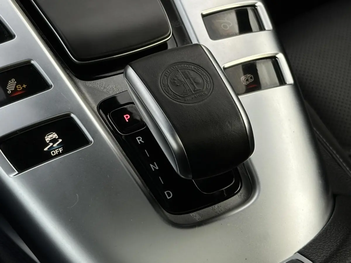 AMG 43 4MATIC+, PANO, BURMESTER, DODEHOEK, LEDER/ALCANTARA, SPORTUITLAAT, STOELVERWARMING/VENTILATIE, LICHTMETAAL 20"