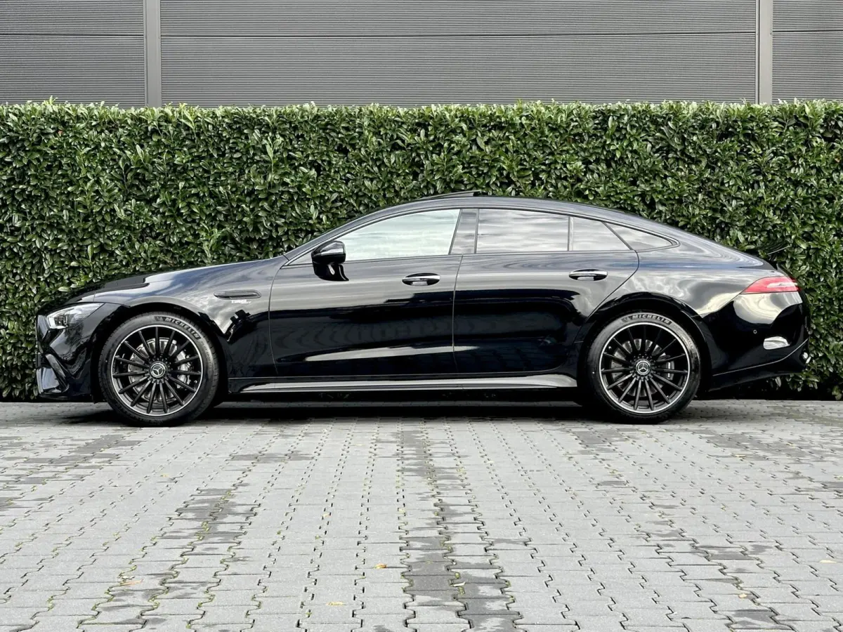 AMG 43 4MATIC+, PANO, BURMESTER, DODEHOEK, LEDER/ALCANTARA, SPORTUITLAAT, STOELVERWARMING/VENTILATIE, LICHTMETAAL 20"