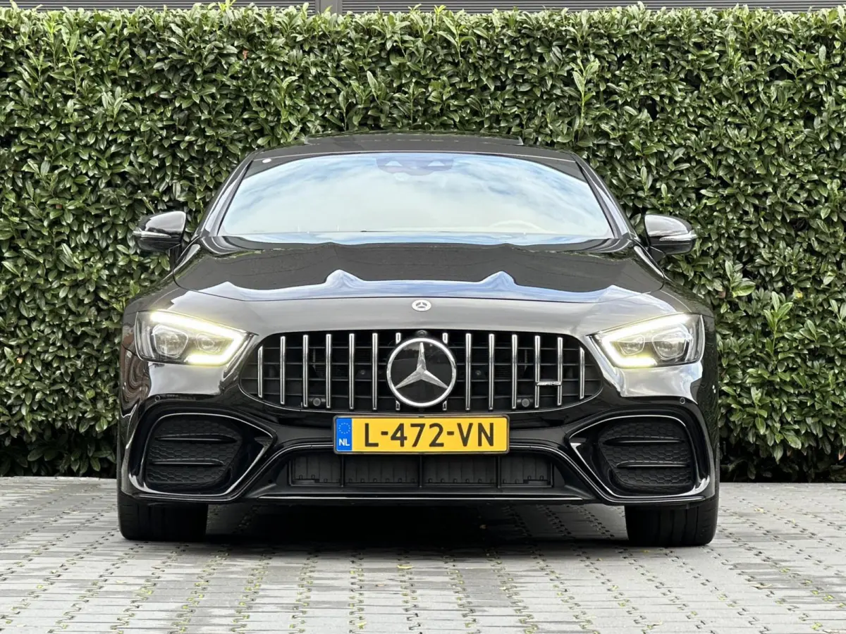 AMG 43 4MATIC+, PANO, BURMESTER, DODEHOEK, LEDER/ALCANTARA, SPORTUITLAAT, STOELVERWARMING/VENTILATIE, LICHTMETAAL 20"