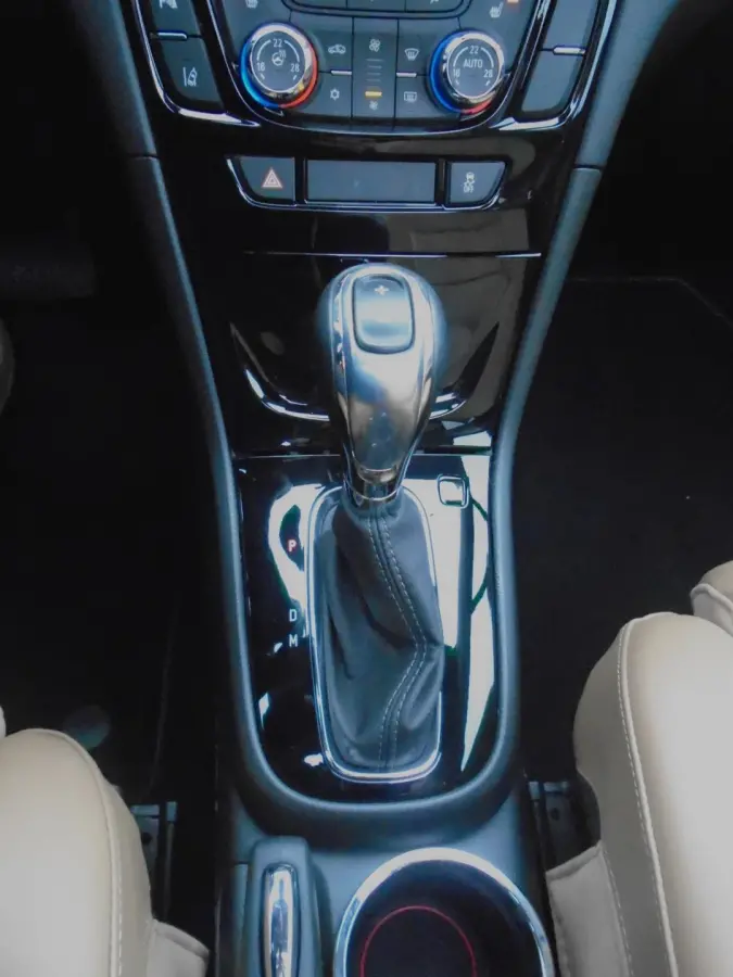 1.4 Turbo,Schuifdak,19'',Trekhaak, Automaat