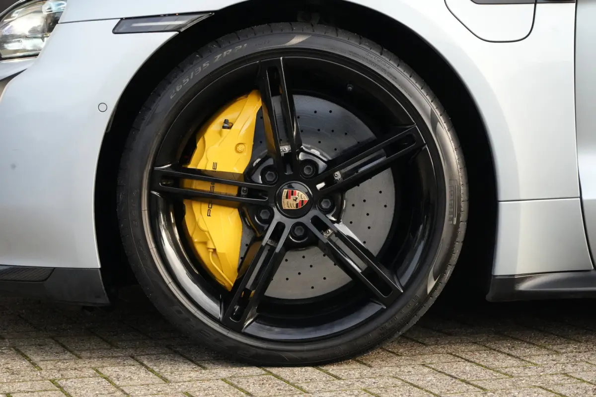 Turbo S 761pk SOH 91% Panoramadak/Burmester/Carbon