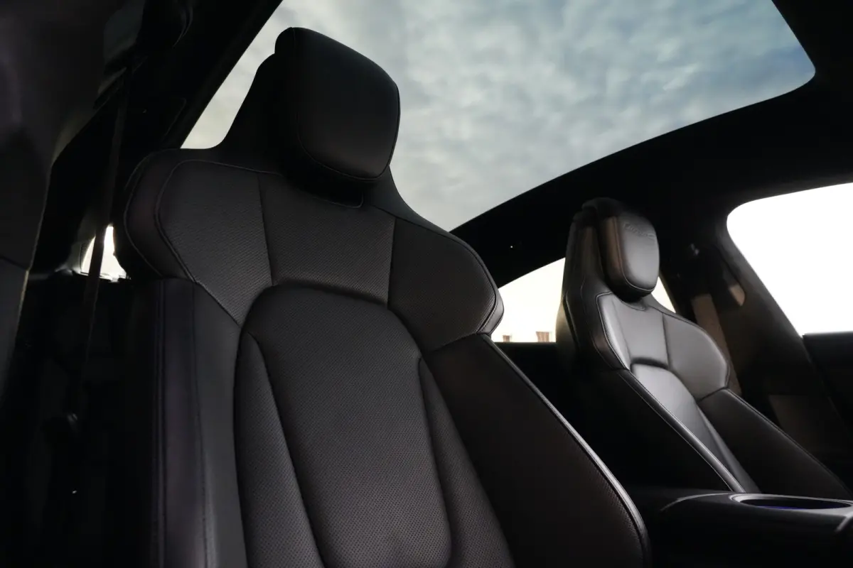 Turbo S 761pk SOH 91% Panoramadak/Burmester/Carbon