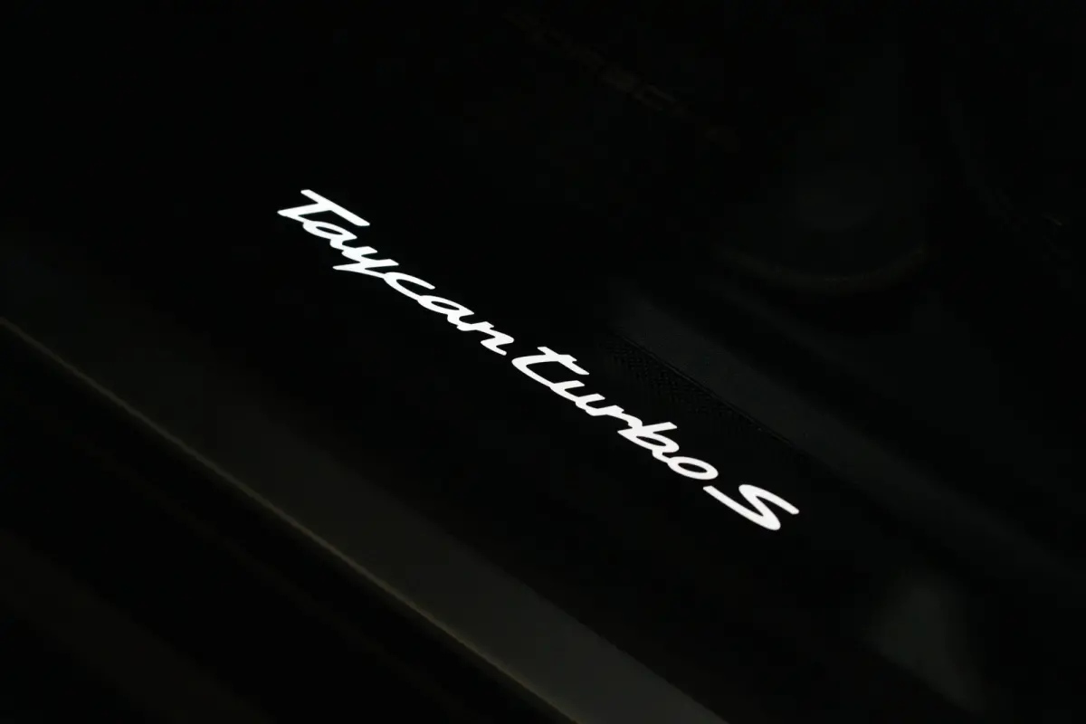 Turbo S 761pk SOH 91% Panoramadak/Burmester/Carbon