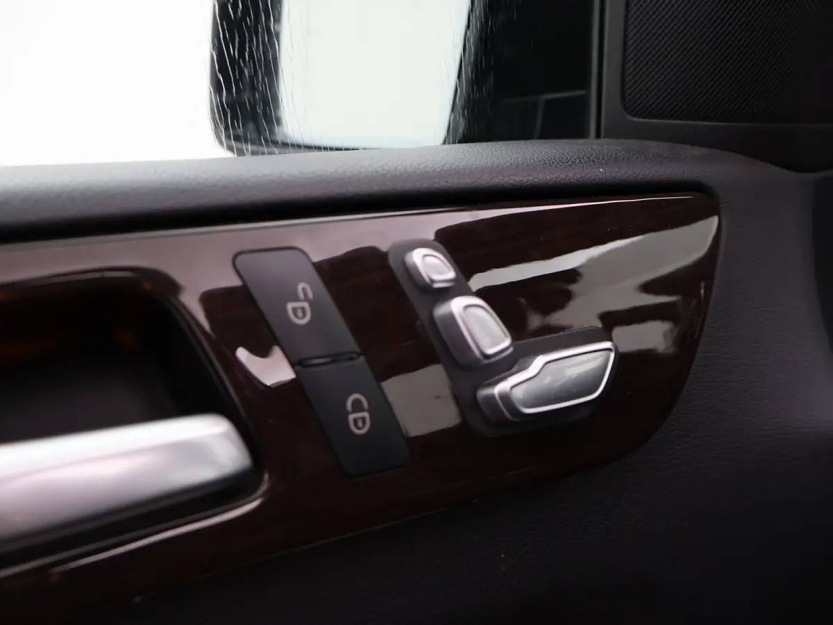 400 V6T 4MATIC 7-PERS. *BTW* + TREKHAAK 3500 KG | 360 CAMERA | PANORAMA | CARPLAY