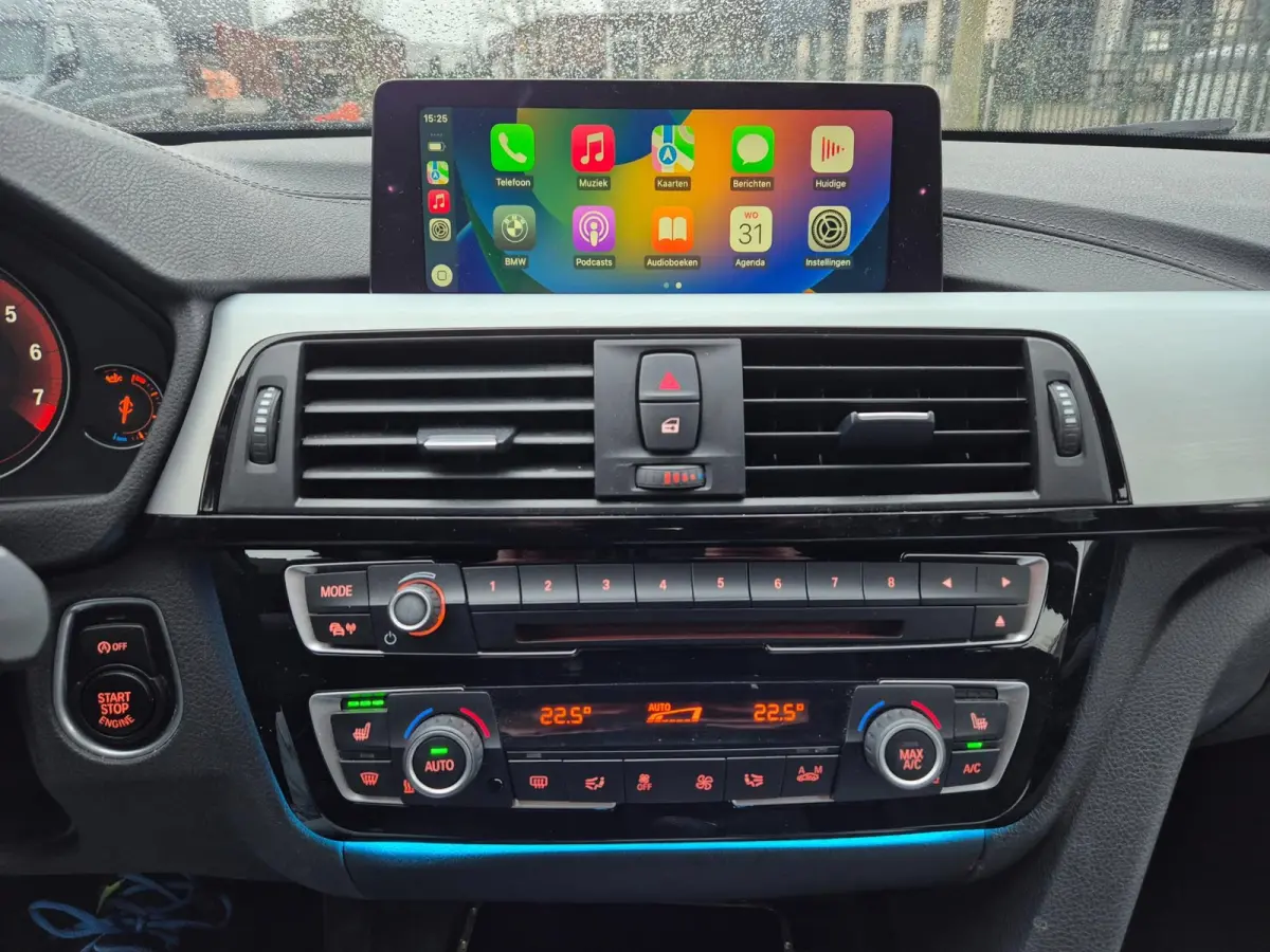 320i M Sport Edition Apple CarPlay dig.cluster Camera Breedset M velgen NAP Rijklaar 320i M Sport Edition
