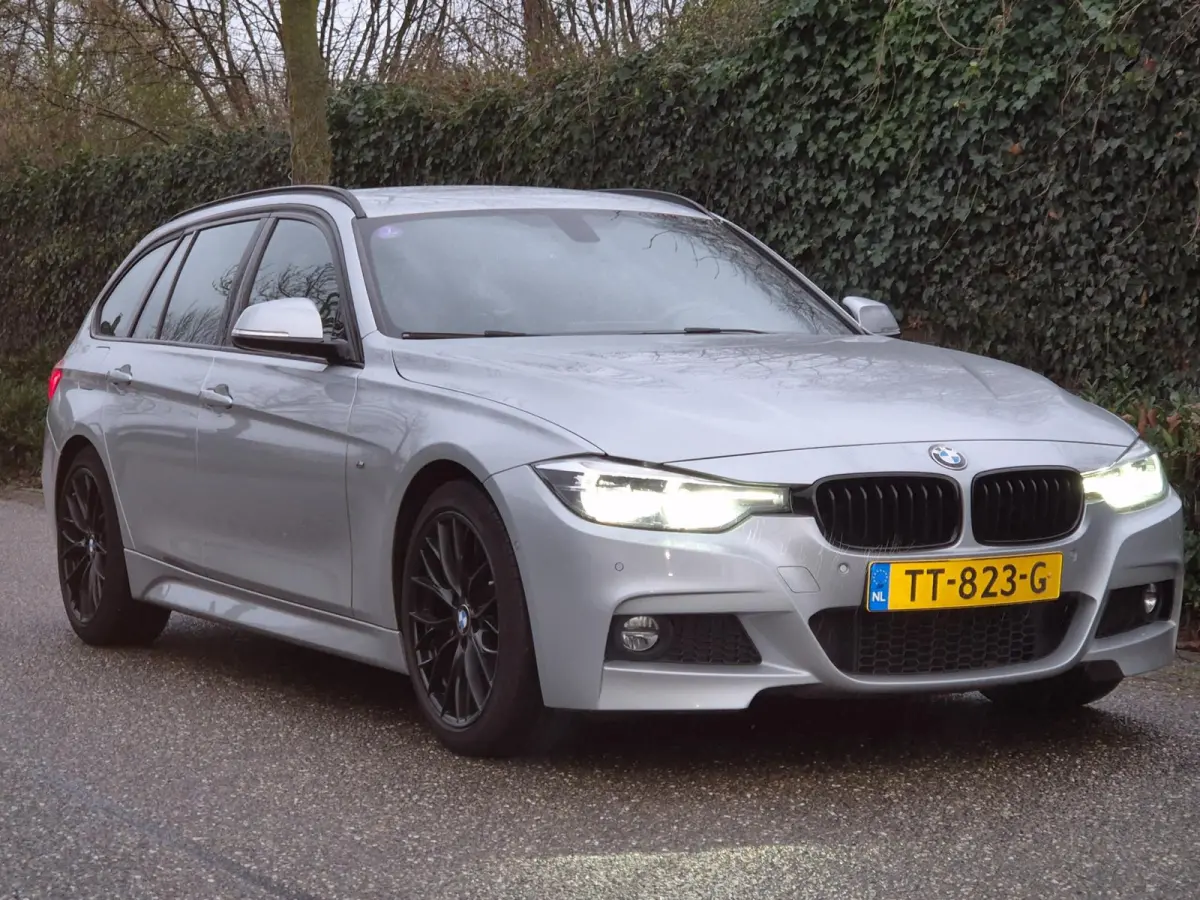 320i M Sport Edition Apple CarPlay dig.cluster Camera Breedset M velgen NAP Rijklaar 320i M Sport Edition