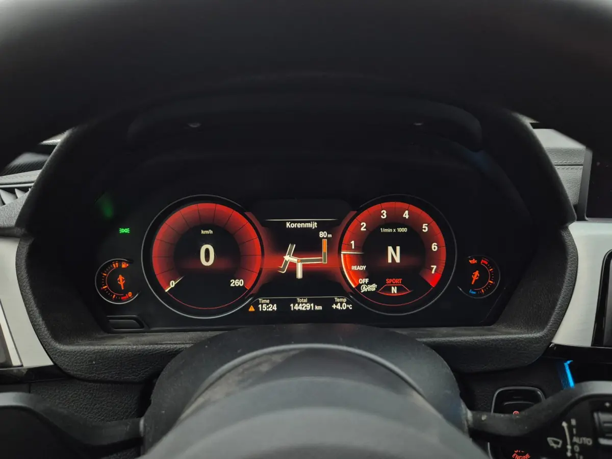 320i M Sport Edition Apple CarPlay dig.cluster Camera Breedset M velgen NAP Rijklaar 320i M Sport Edition