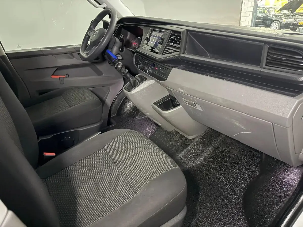 2.0 TDI 81KW DC l DUBBEL CABINE l AIRCO l CARPLAY l ANDROID AUTO