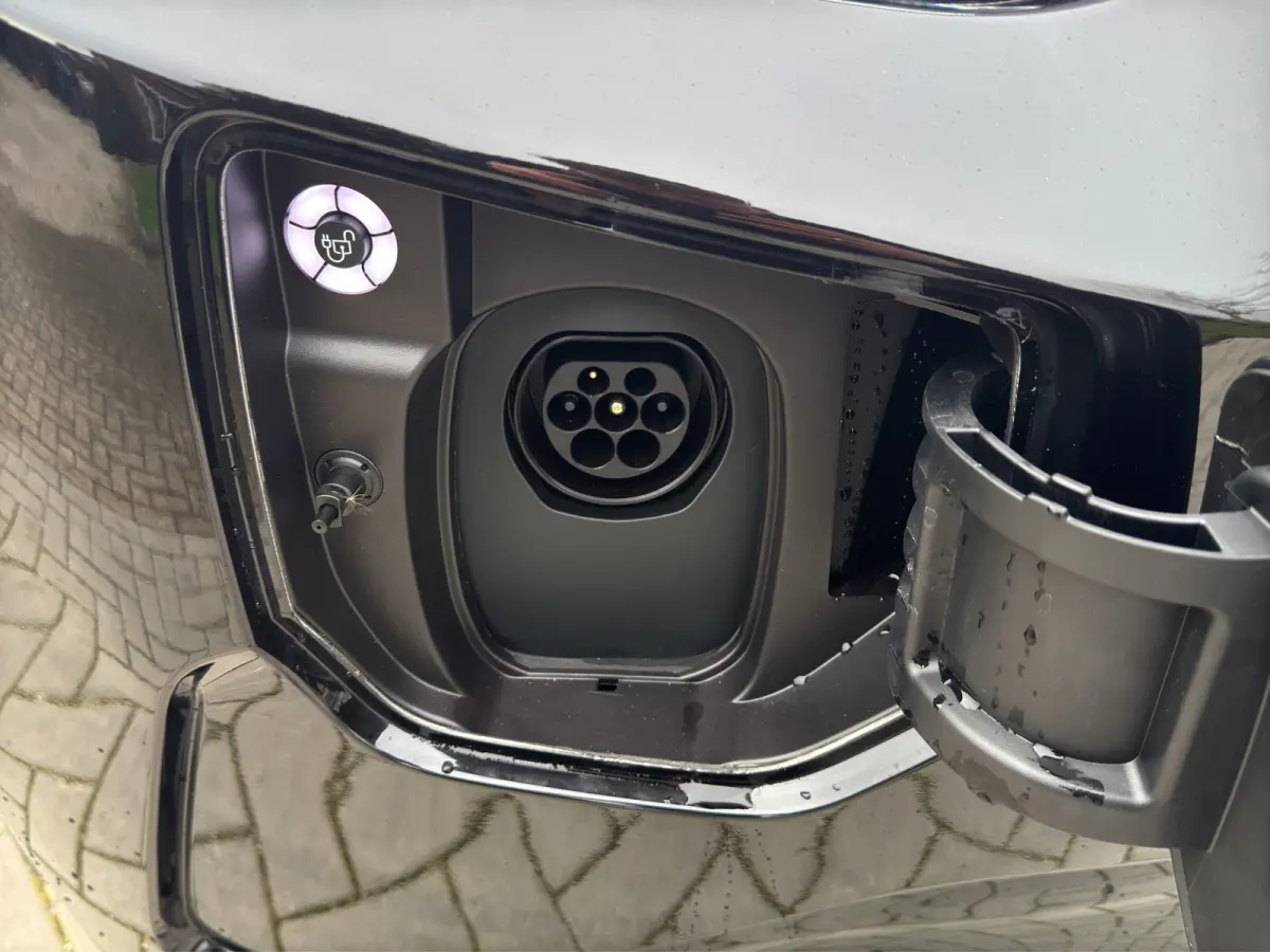 Tourneo 340 2.5 PHEV L2H1 Titanium X | Besteld | Panoramadak | Trekhaak | Adap. Cruise