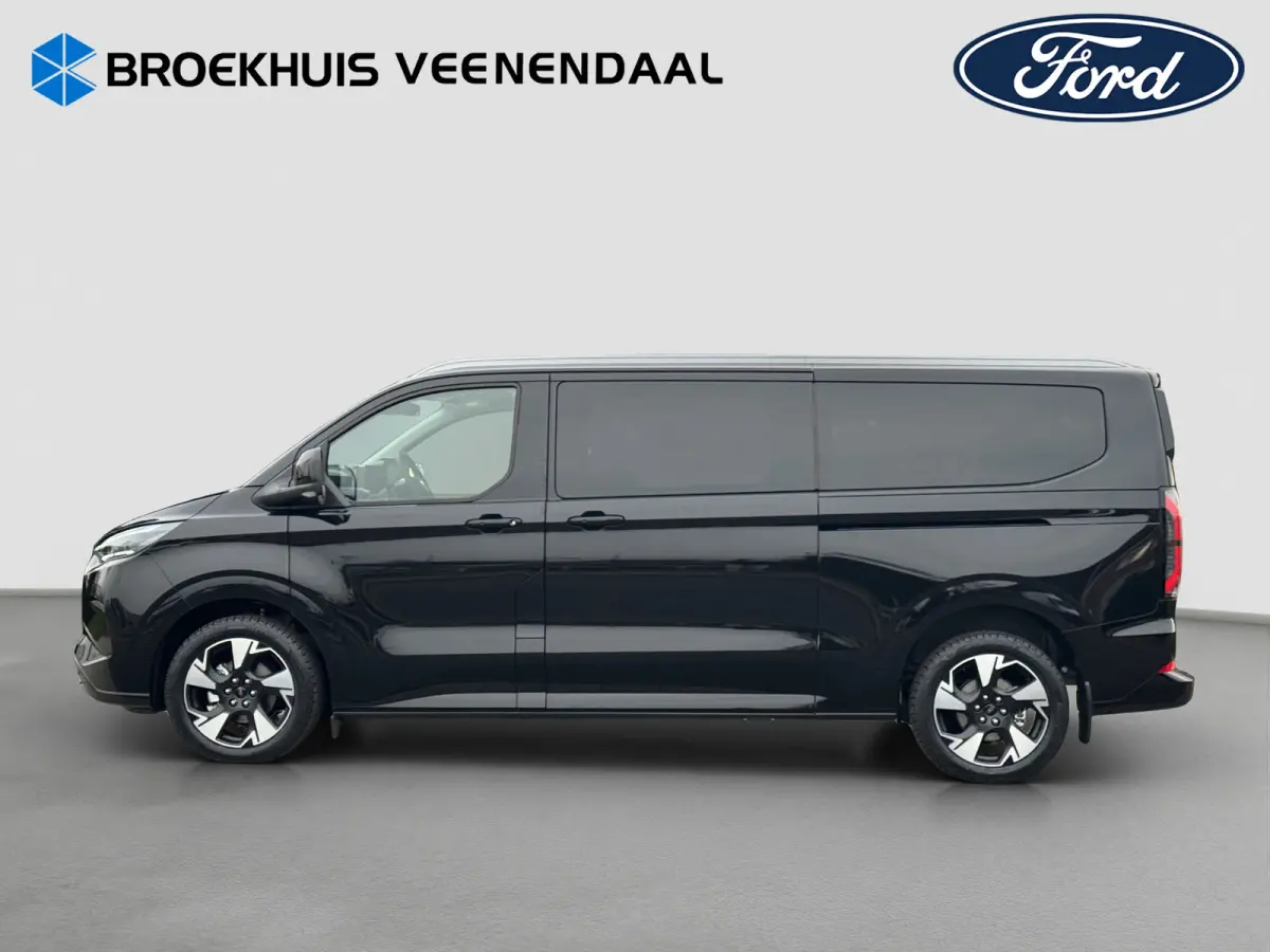 Tourneo 340 2.5 PHEV L2H1 Titanium X | Besteld | Panoramadak | Trekhaak | Adap. Cruise