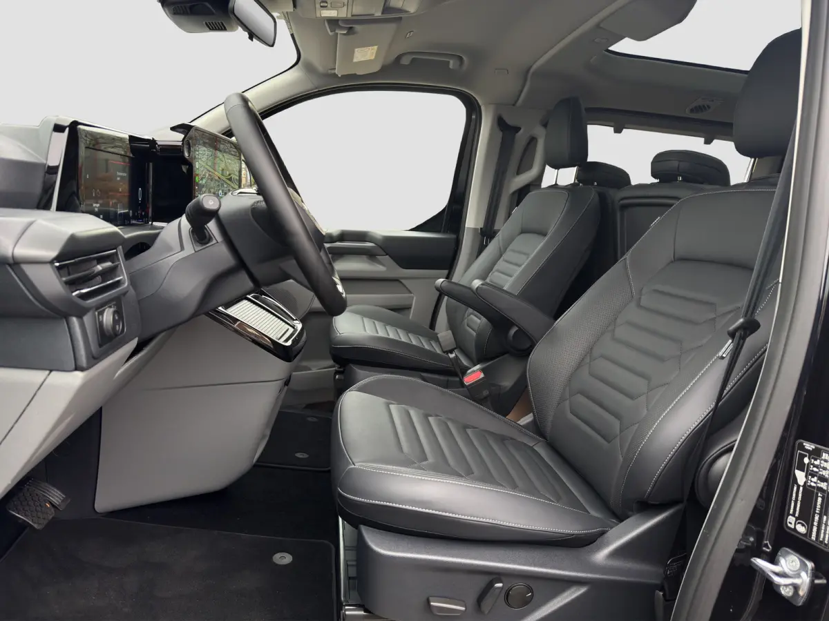 Tourneo 340 2.5 PHEV L2H1 Titanium X | Besteld | Panoramadak | Trekhaak | Adap. Cruise